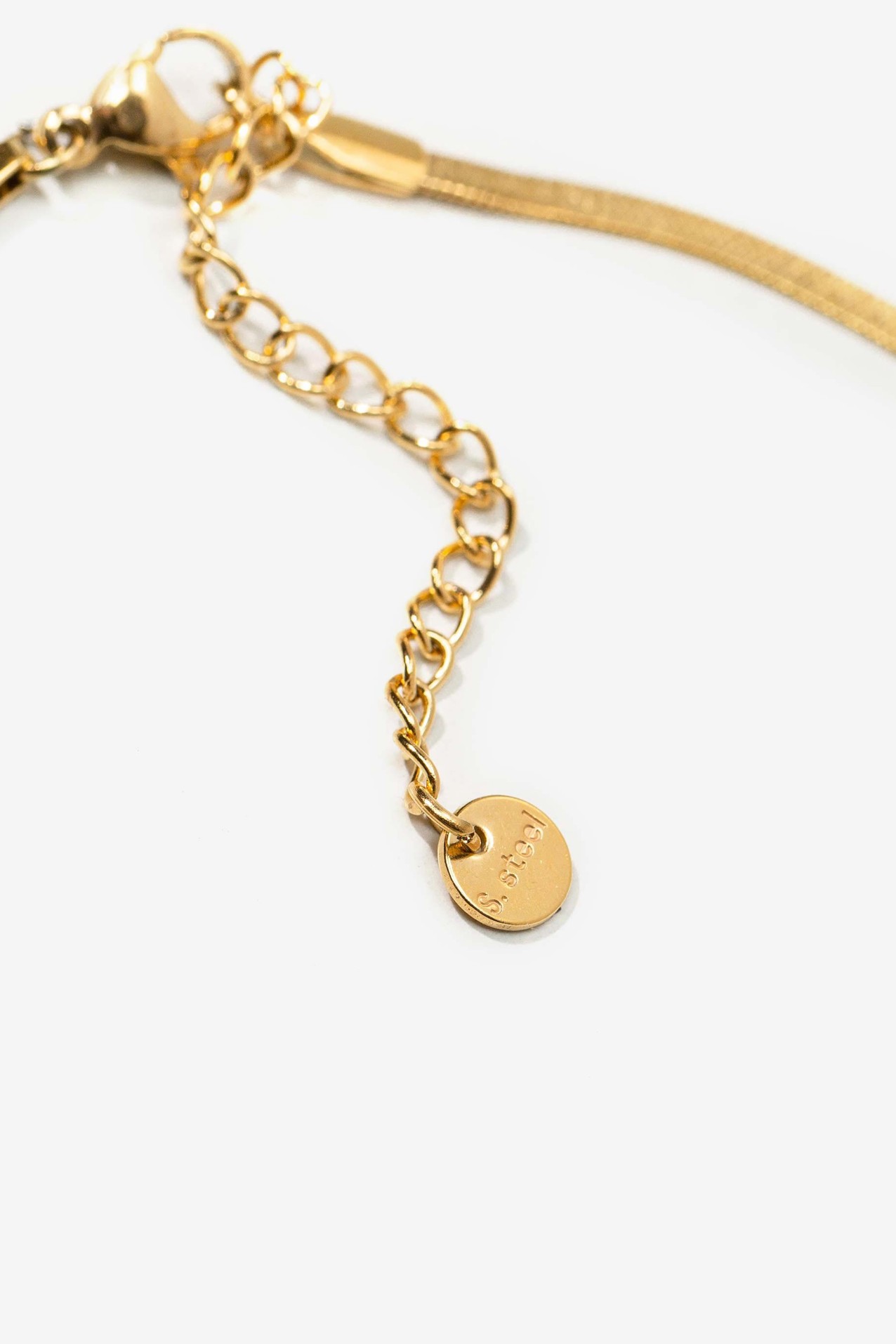 Colar Curto de Ao Inoxidvel