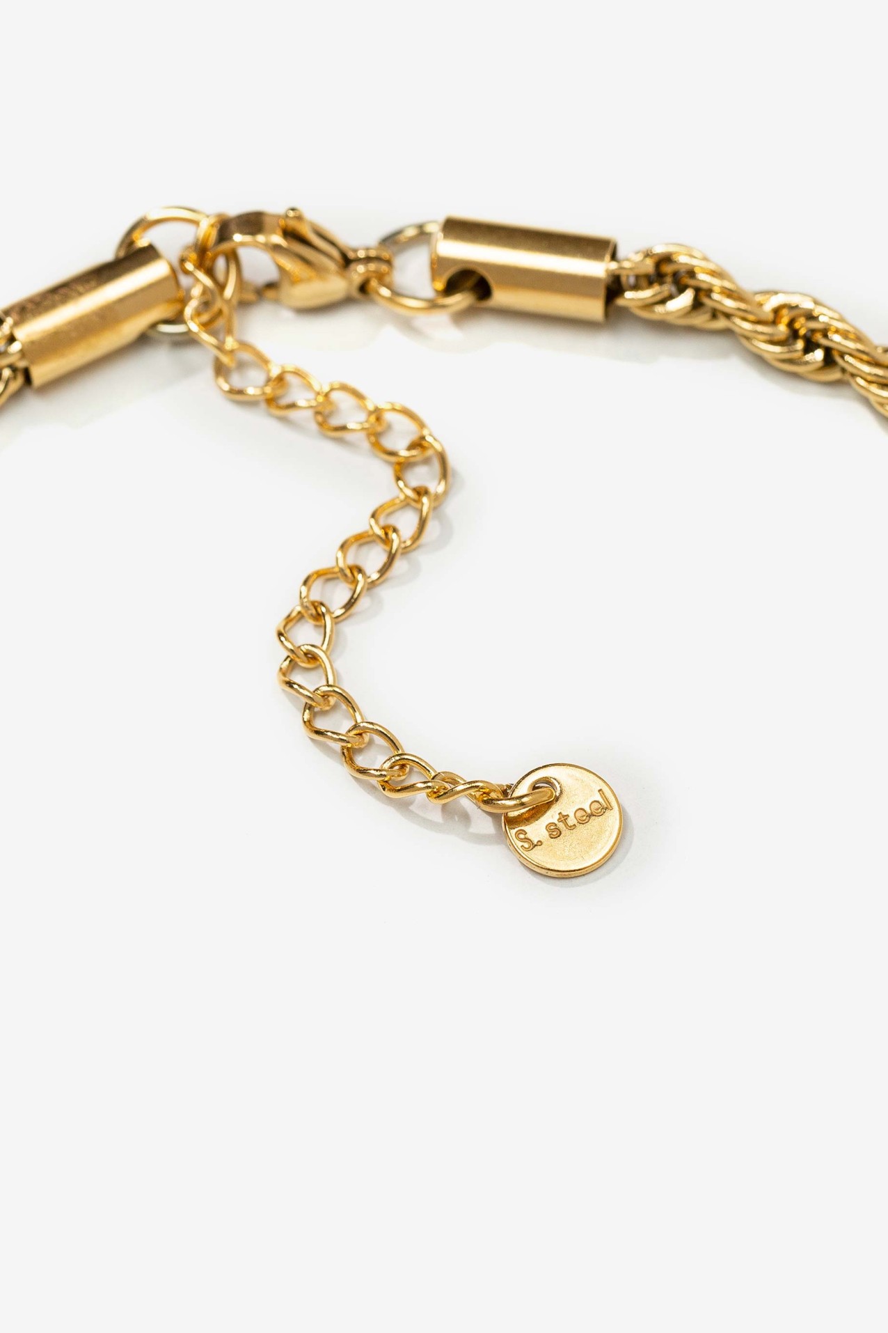 Colar Torcido de Ao Inoxidvel