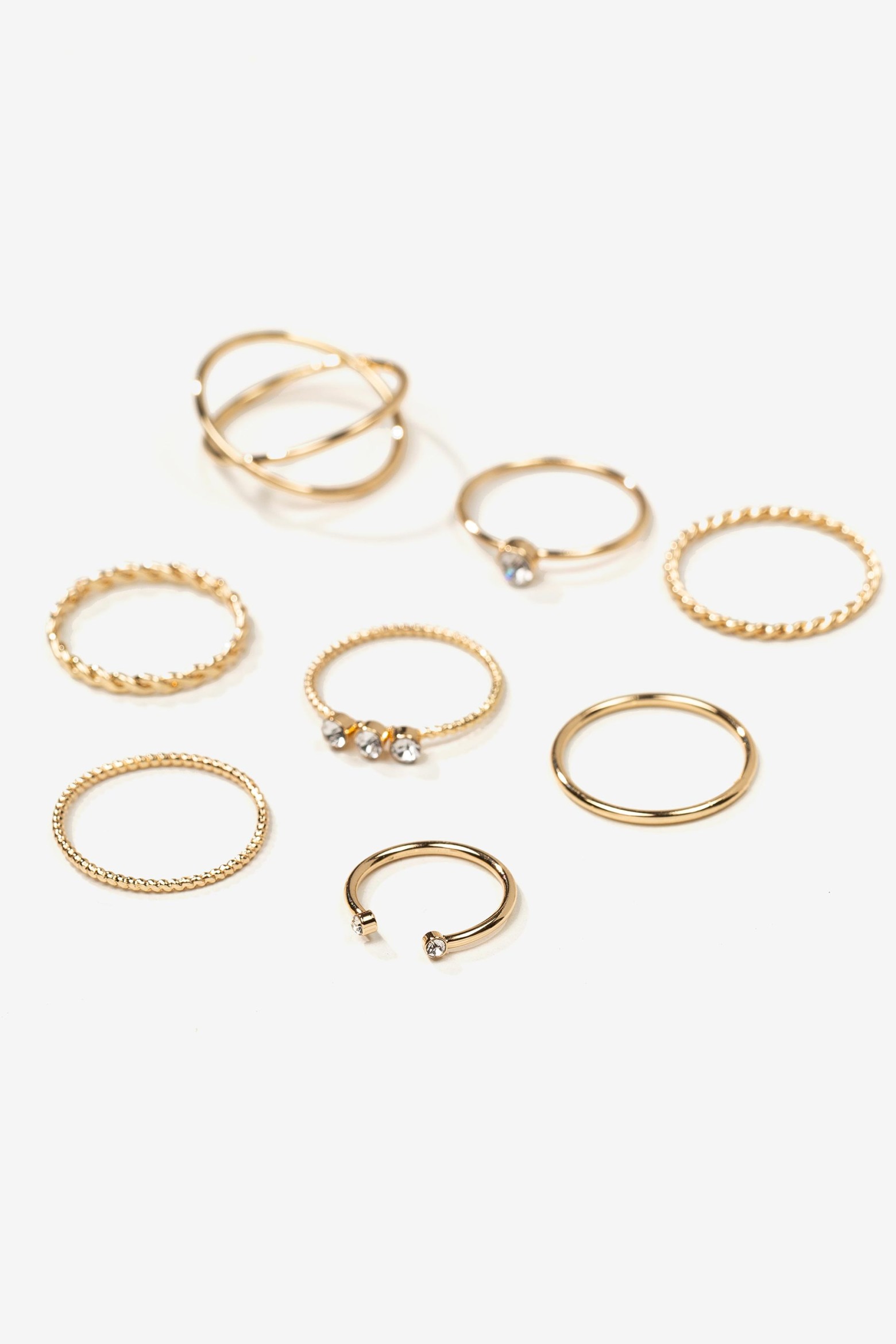 Pack of 8 Rings with Gemstones