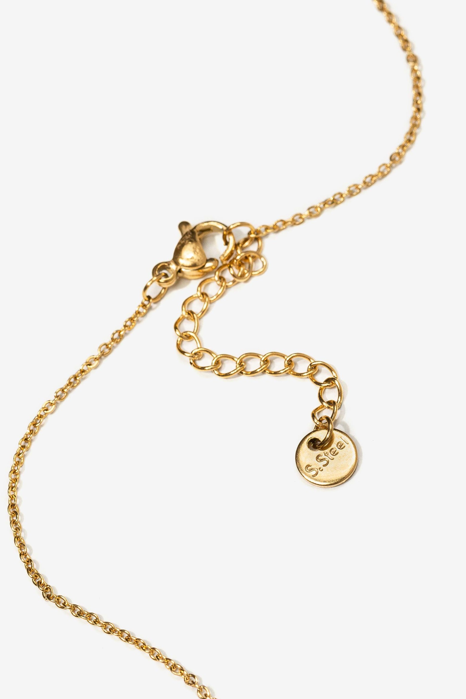 Colar com inicial Ao Inoxidvel