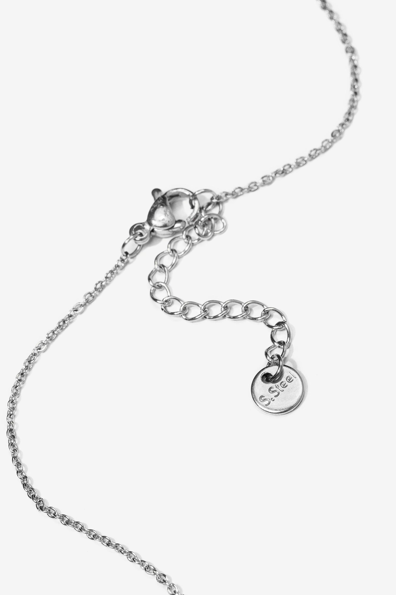 Colar com inicial Ao Inoxidvel