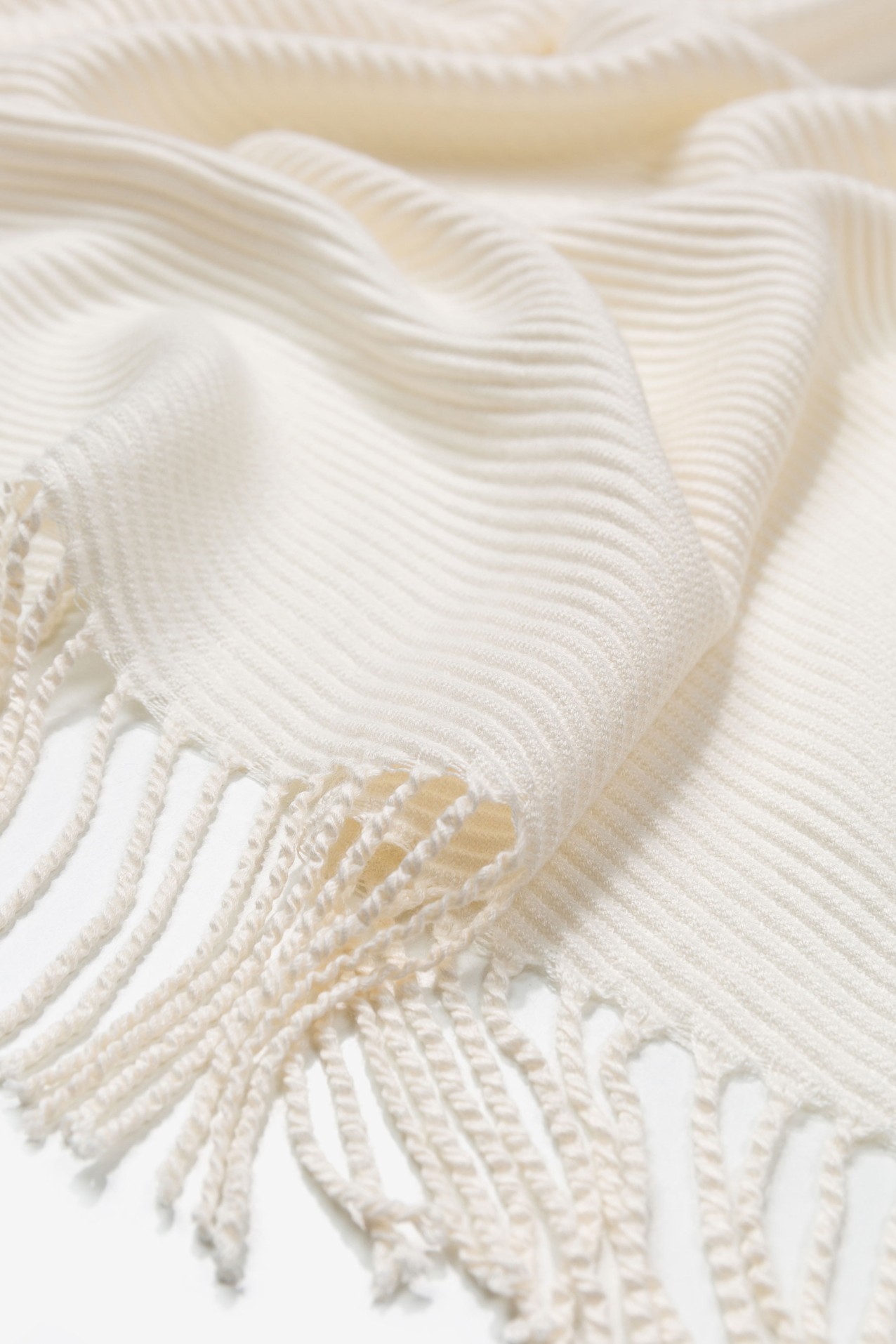 Pleated Rectangular Throw