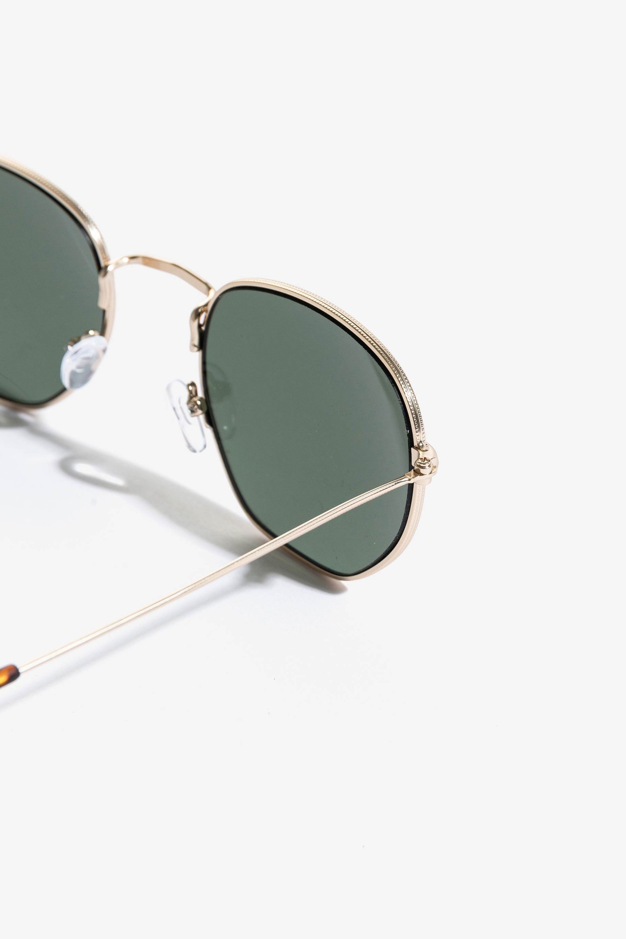 culos de sol quadrados