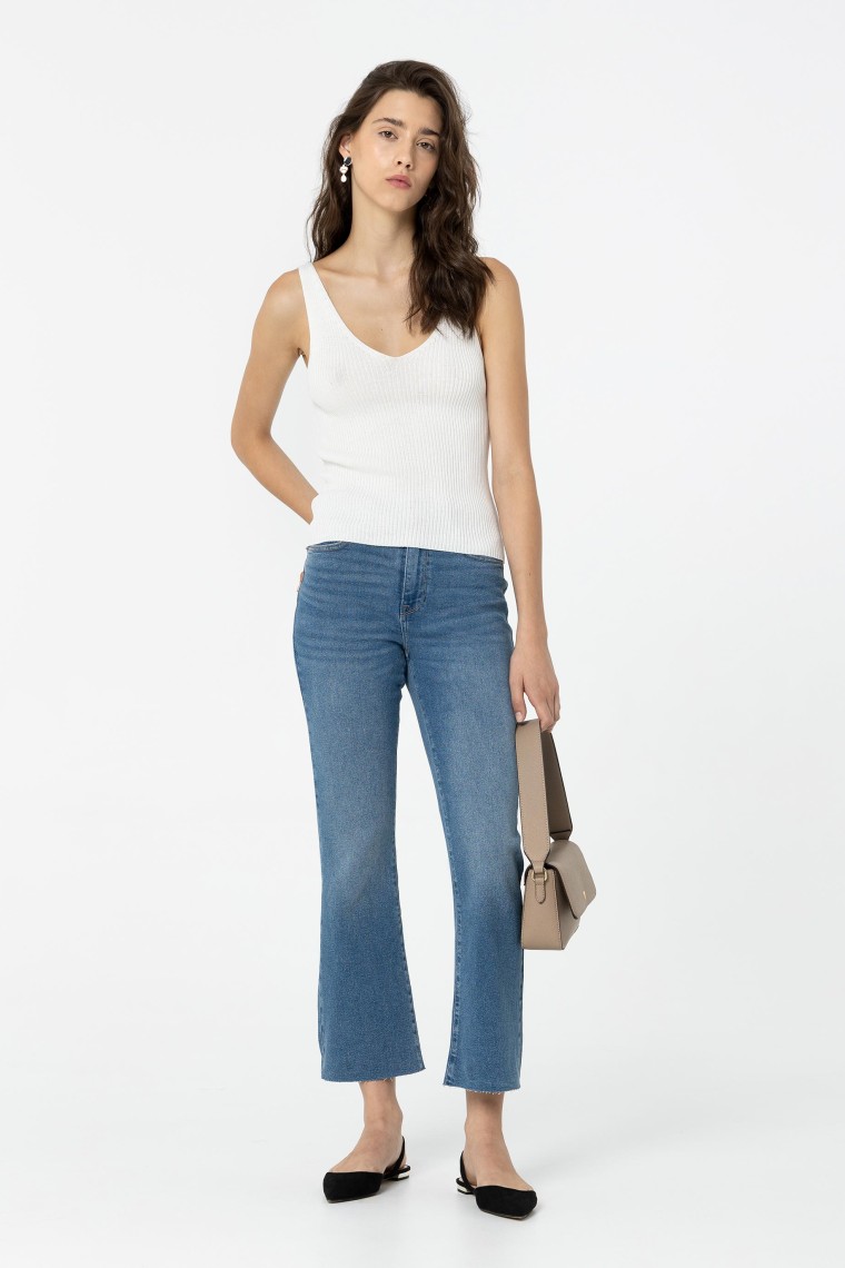 Jeans  Croped flare medium waist