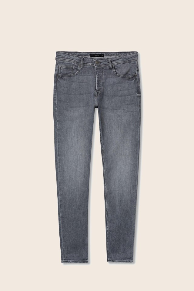 Jeans Osaka Tapered Fit Jeans Osaka Tapered Fit