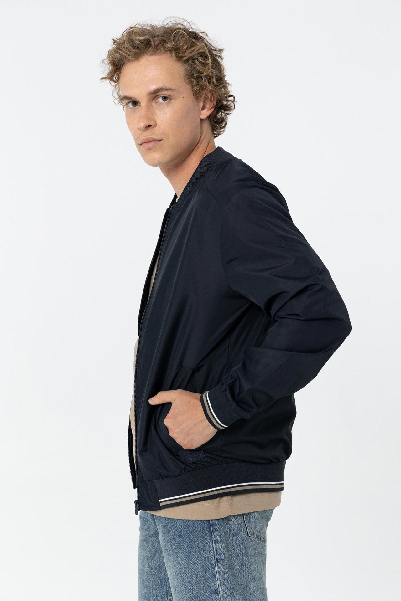 Chaqueta Bomber Regular Fit