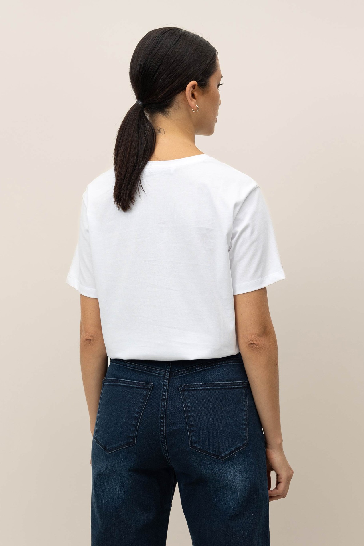 T-Shirt com Estampado e Bordado Efeito Prola