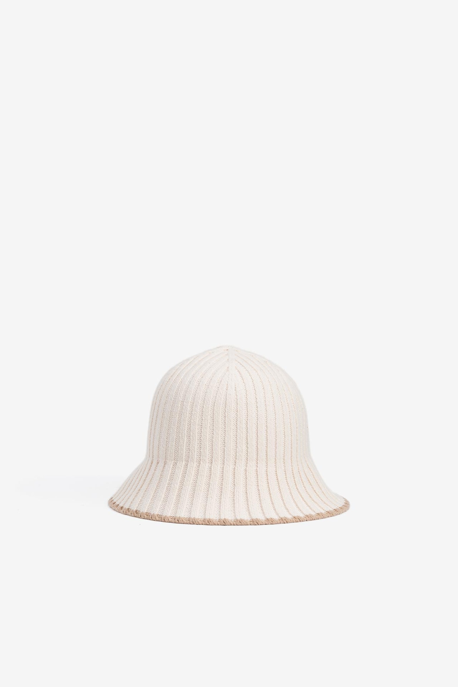 Sombrero de pescador de canal