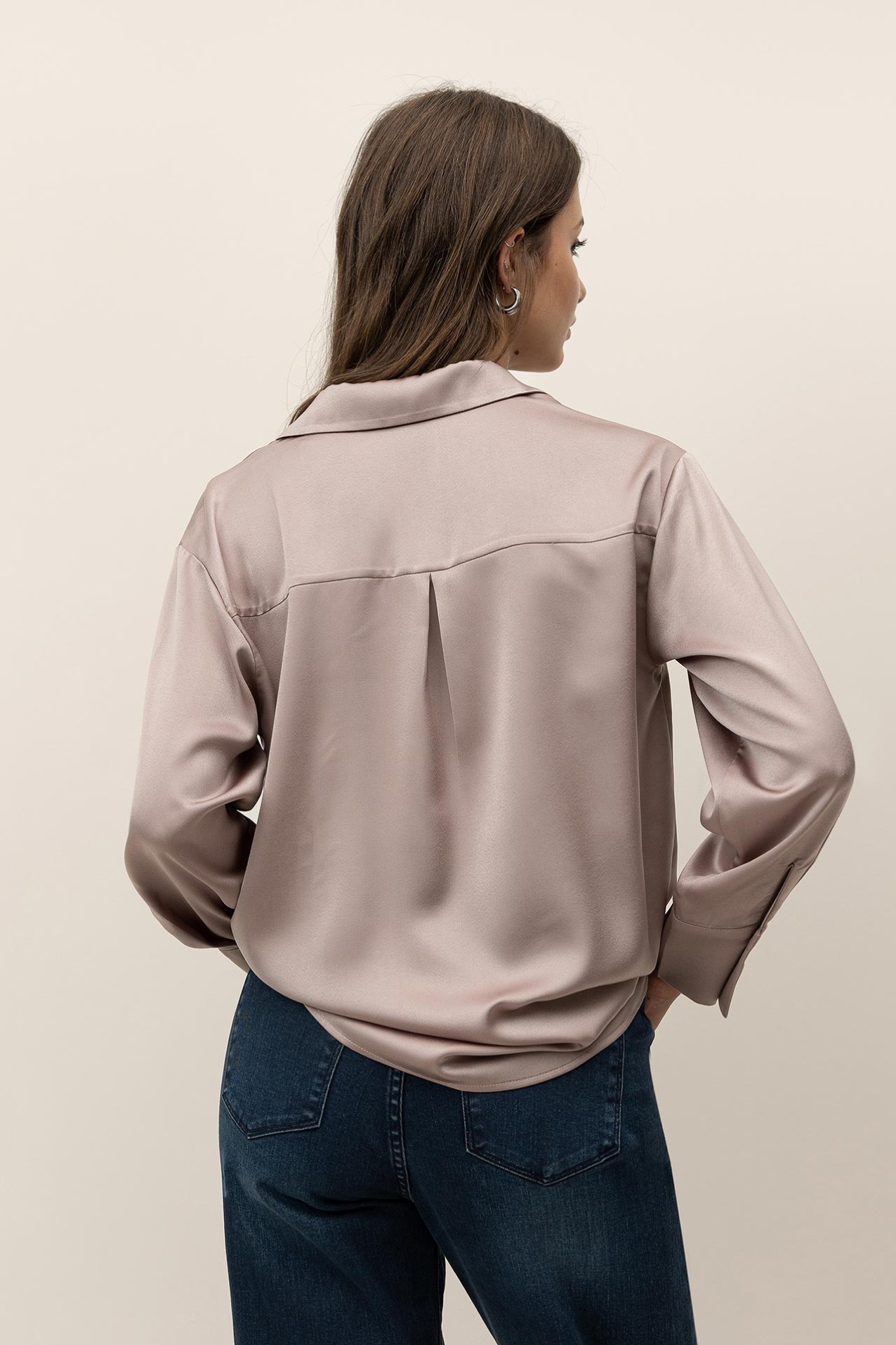 Camisa Acetinada Relaxed Fit