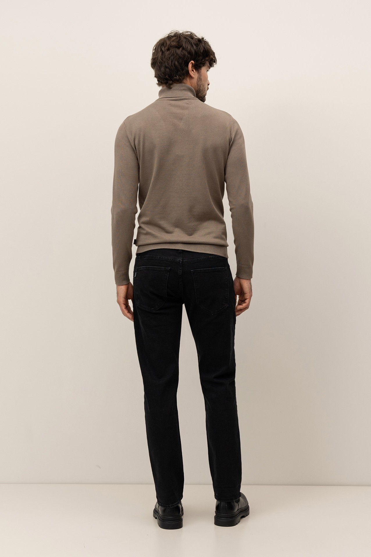 Munich Comfort Fit Jeans