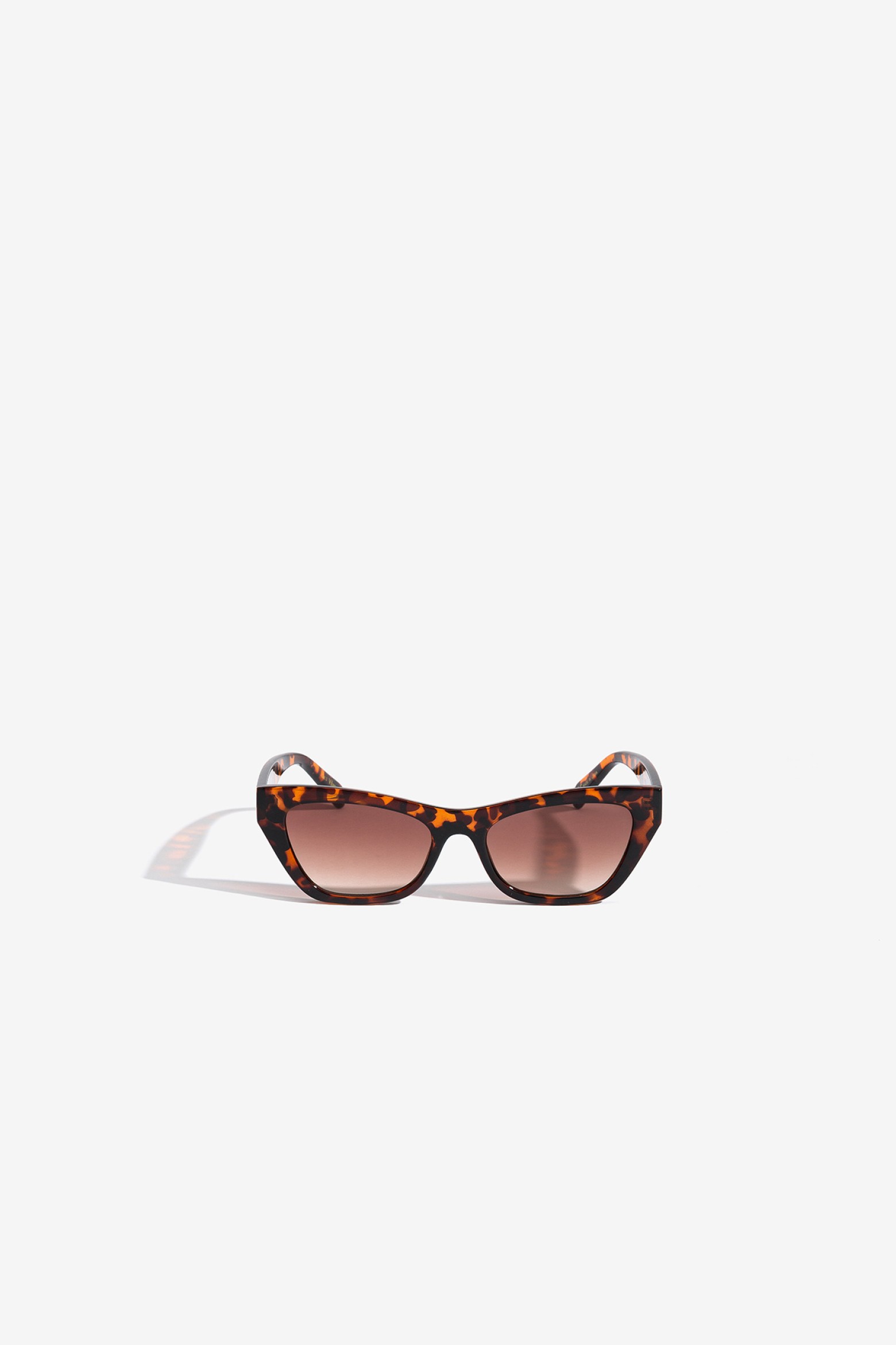Geometric Cat Eye Sunglasses