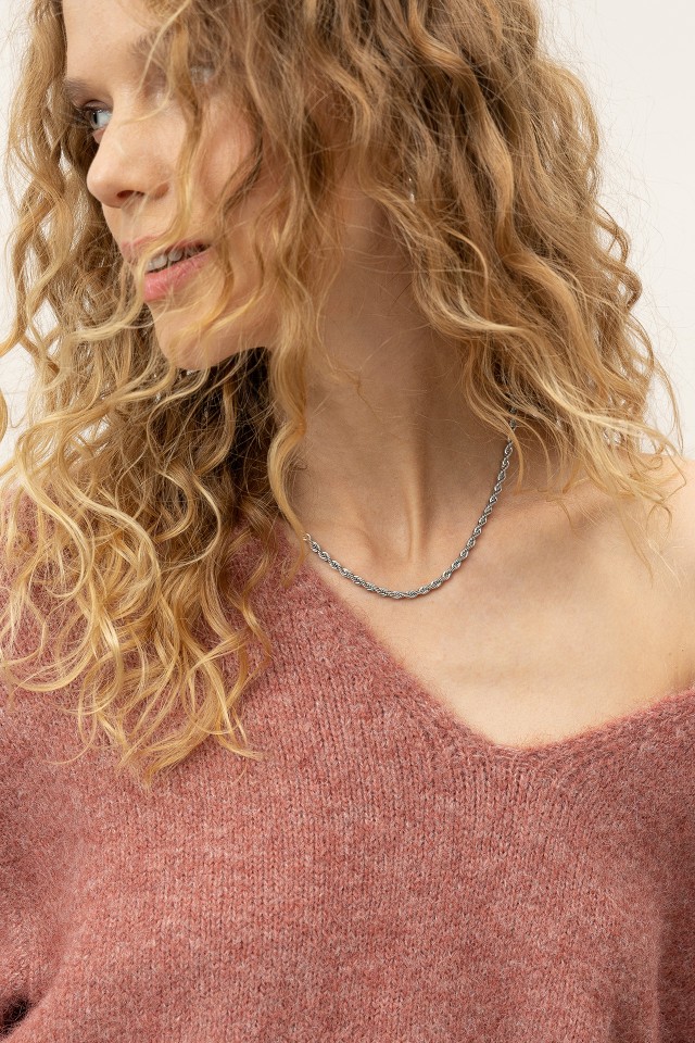 Collar Torcido de Acero Inoxidable