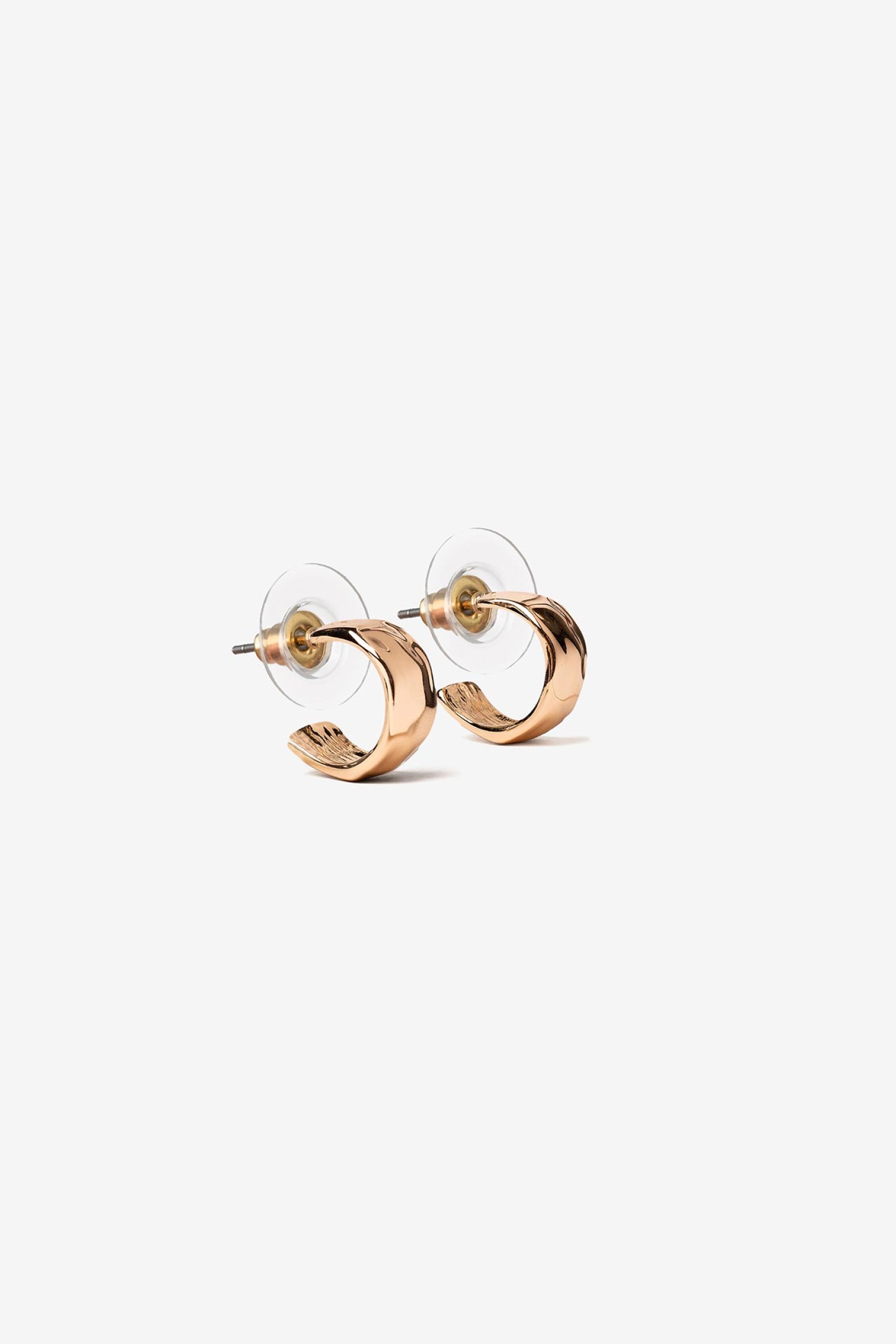 Small Wavy Hoop Earrings