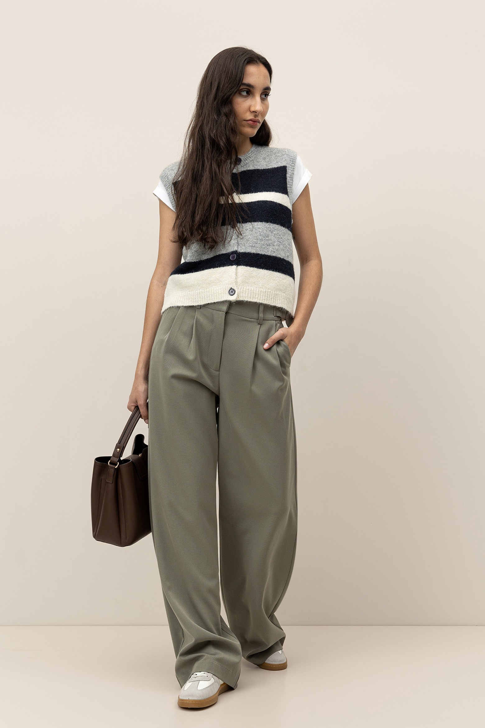 Cala Wide Leg com Fivelas
