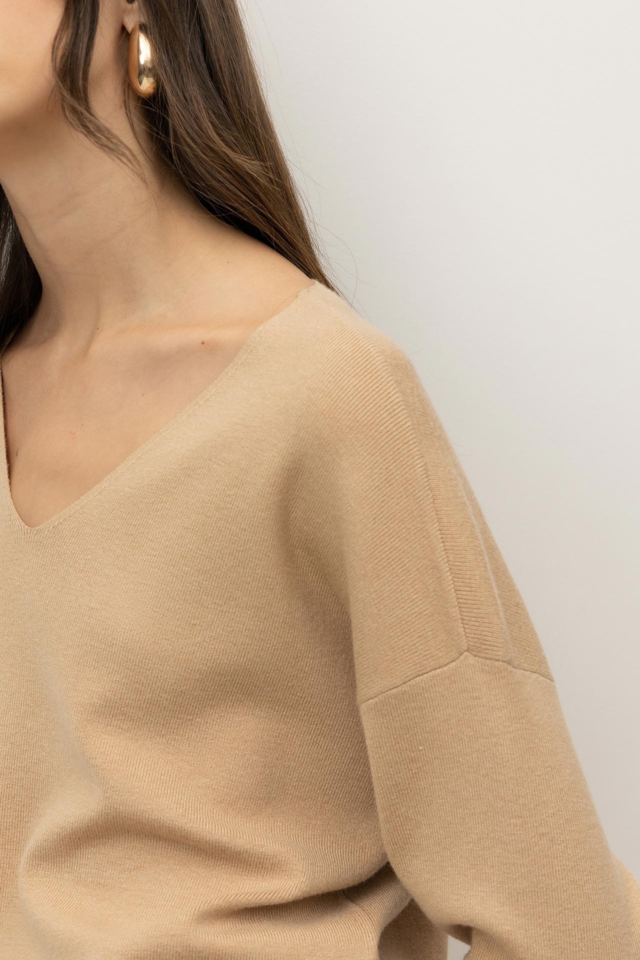 Camisola Relaxed Decote em V