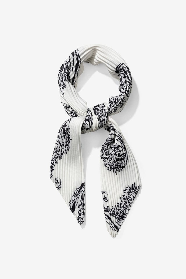 Bandana Plissada Estampado Paisley