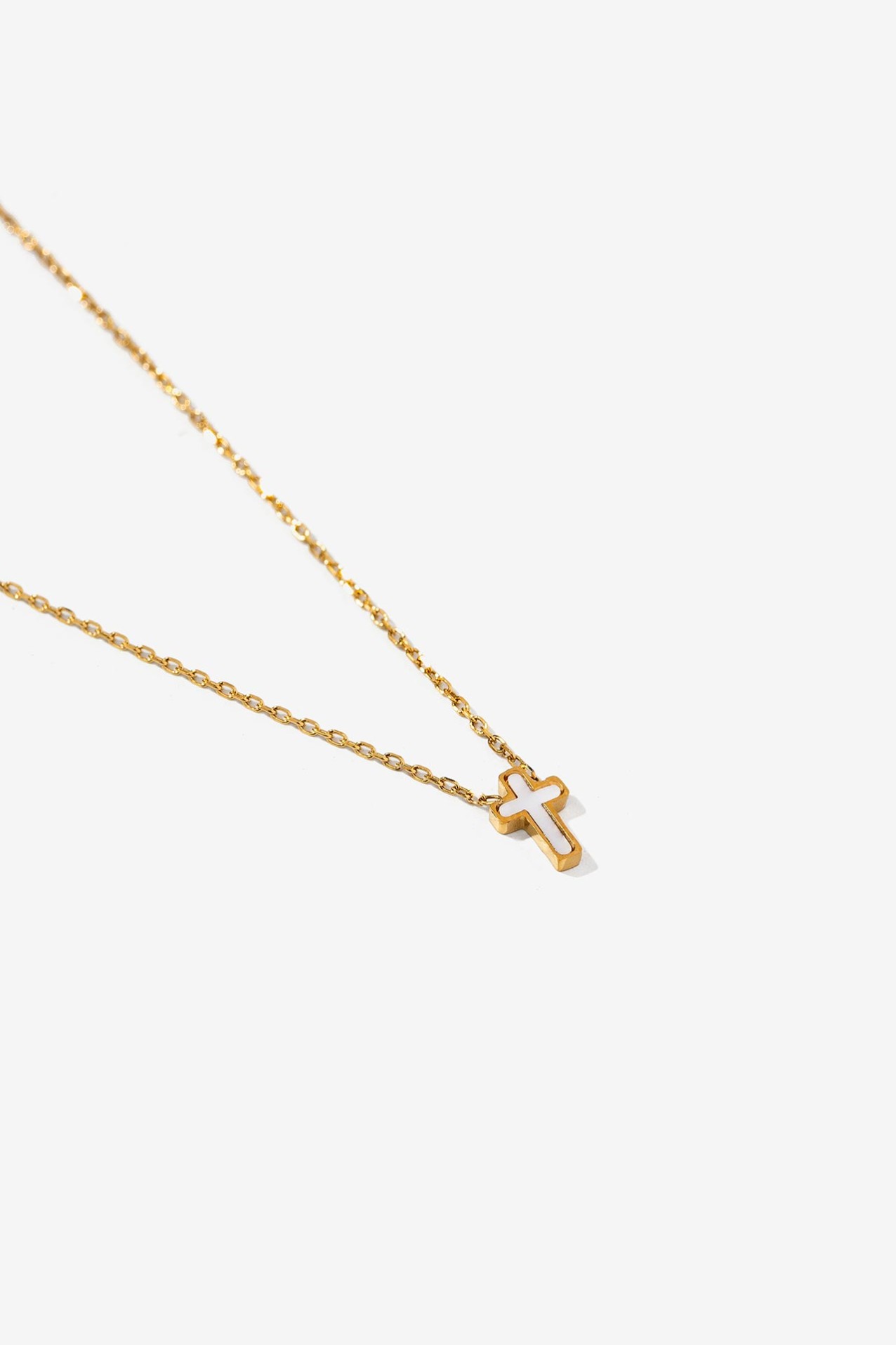 Colar de Ao com Cruz