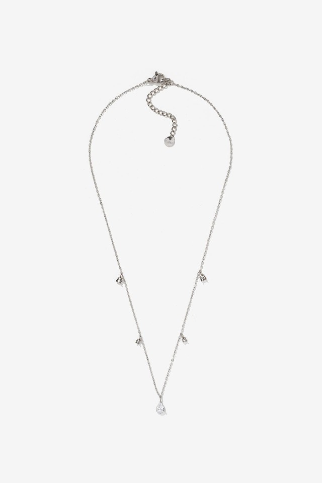 Collar de Acero con Colgantes