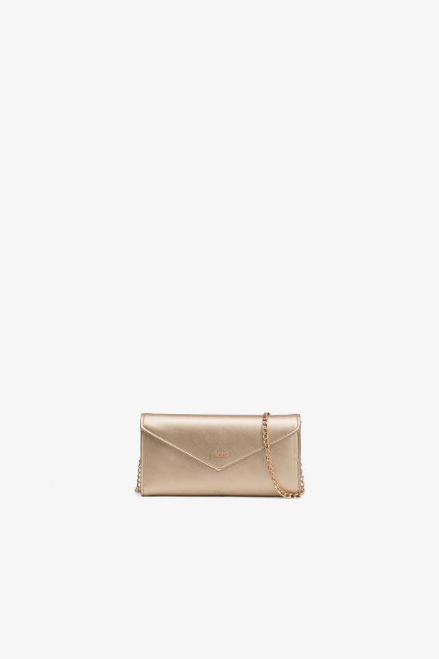 Cartera de Mano Efecto Piel Metalizada