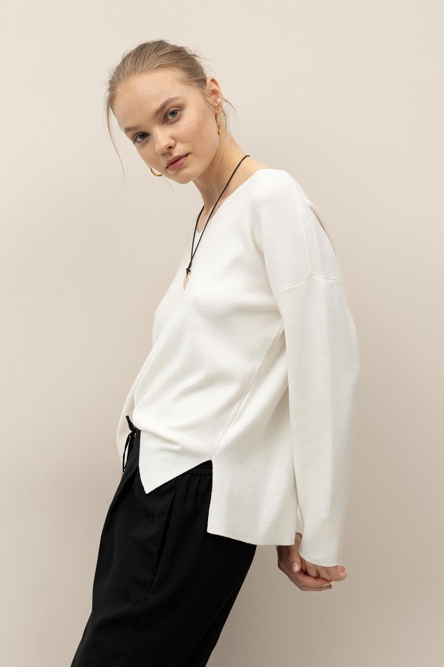 Relaxed Sweater with V-Neck Relaxed Sweater with V-Neck