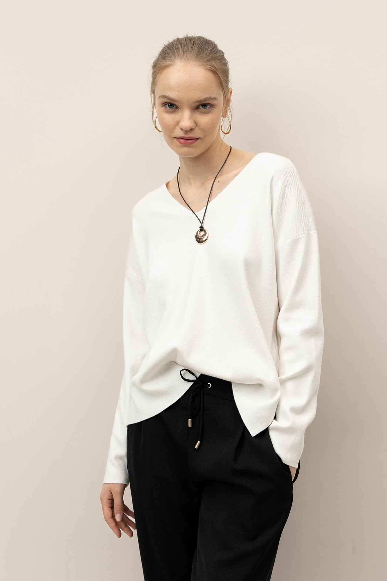 Camisola Relaxed Decote em V