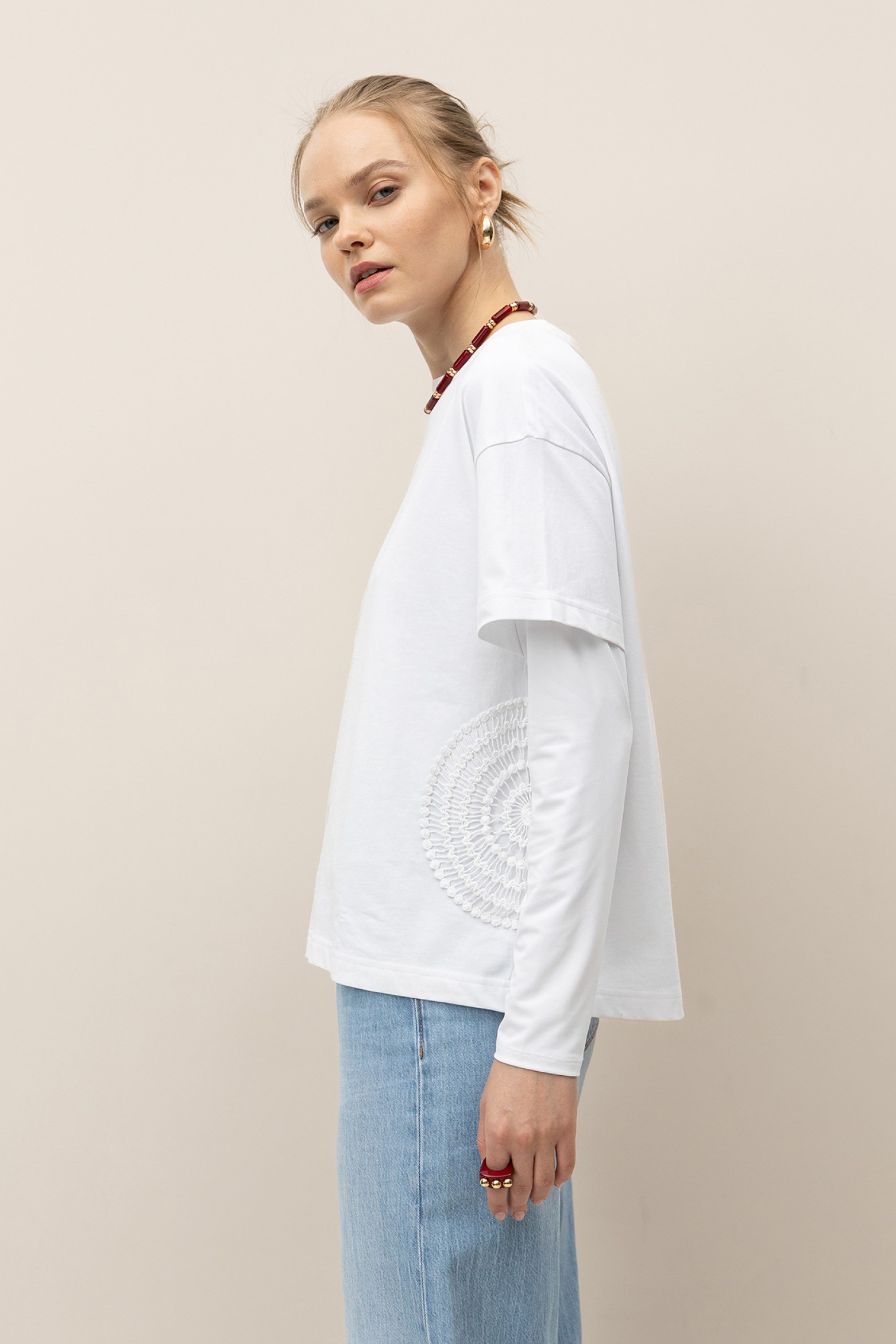 Camiseta Relaxed con Apliques