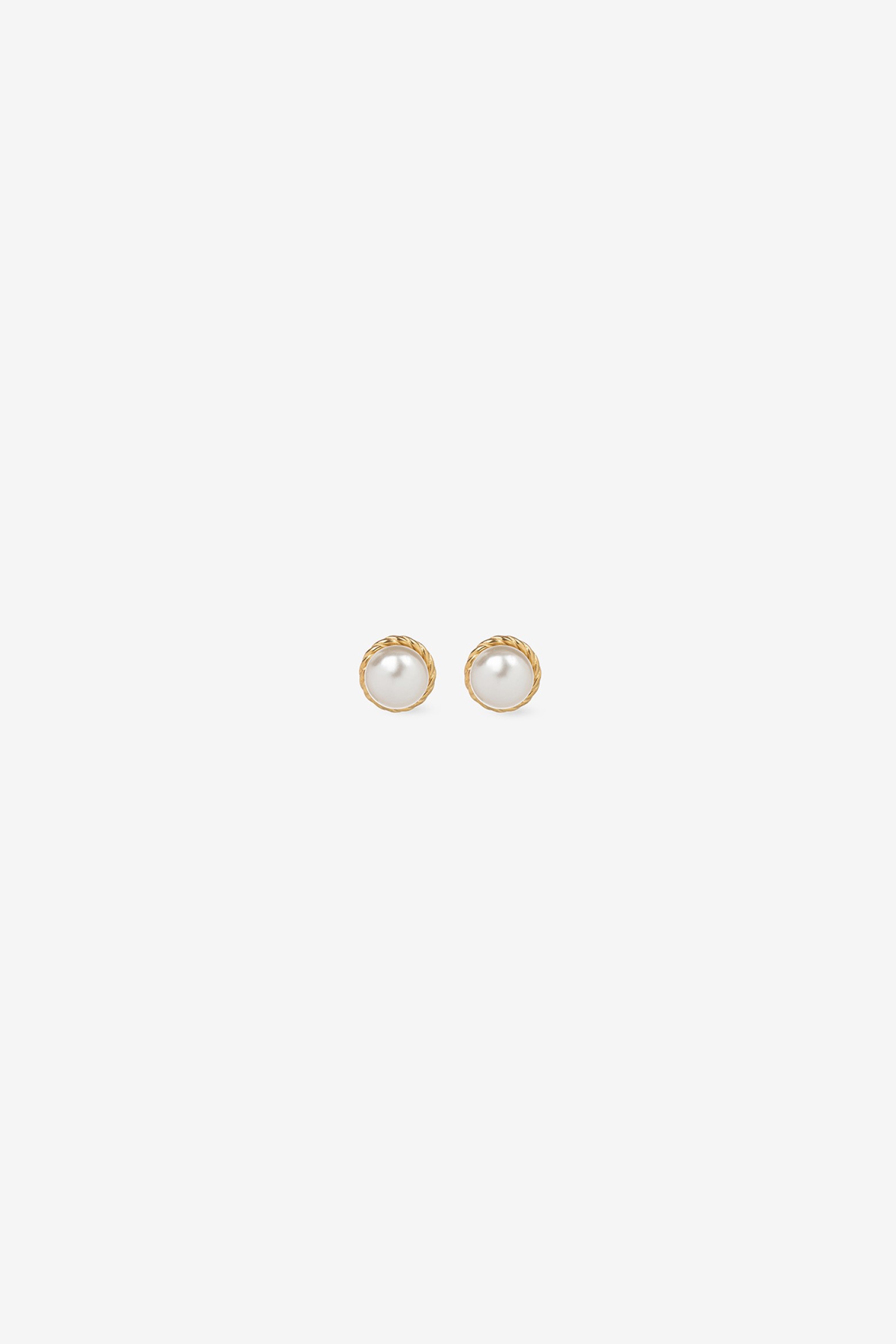 Stainless Steel Earrings with Pearl Effect