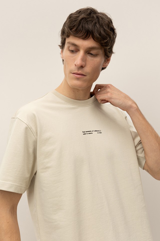 T-Shirt Relaxed Costas Estrampadas
