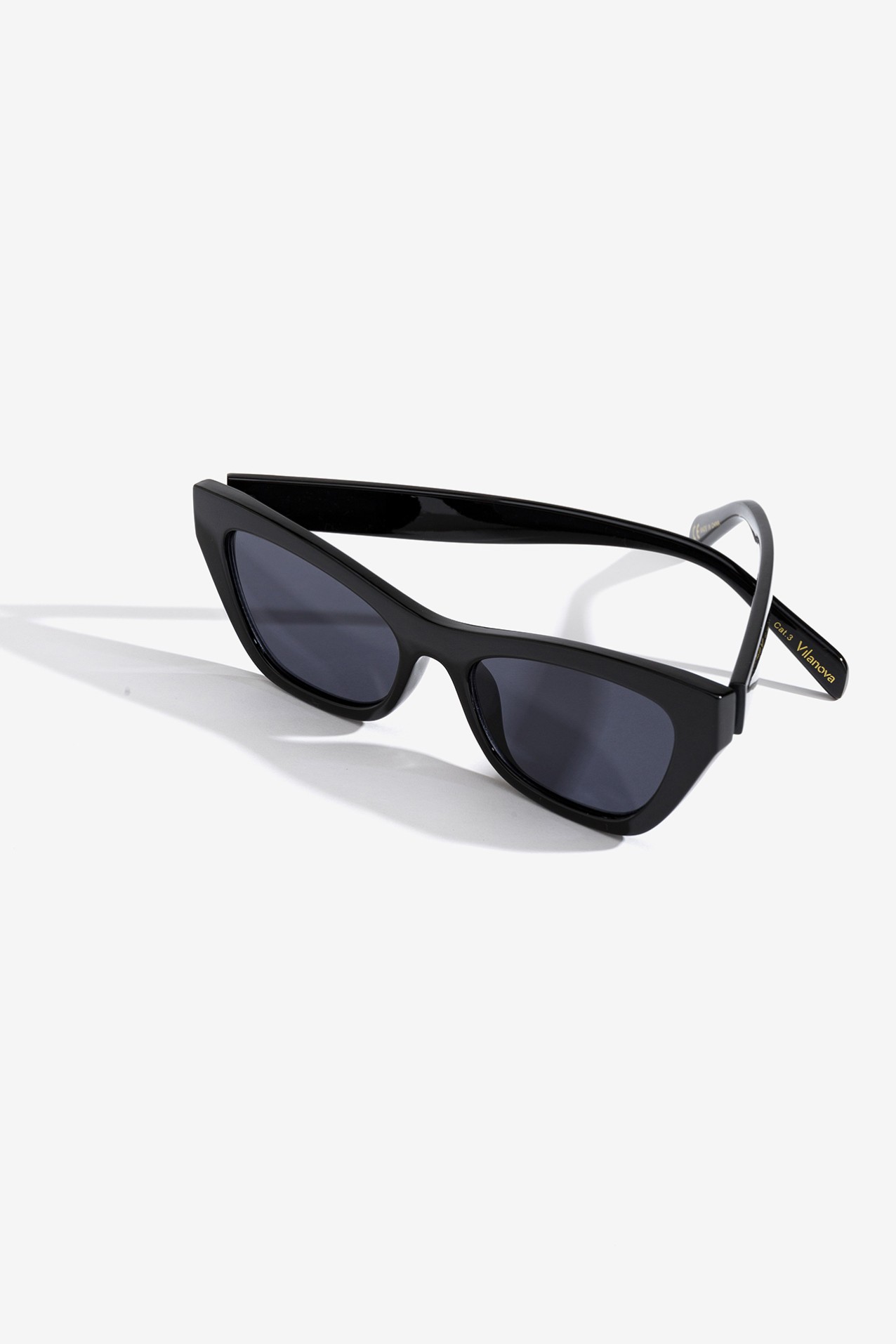 Geometric Cat-Eye Sunglasses
