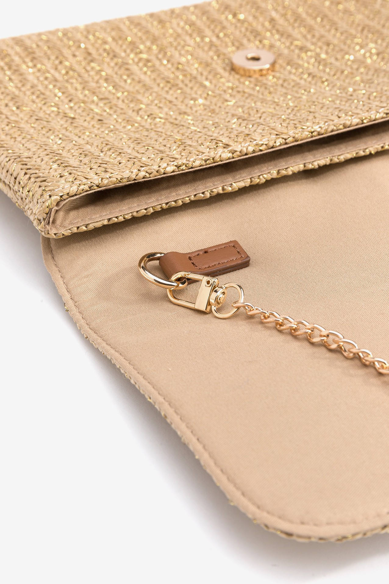 Clutch Efeito Palha com Pala