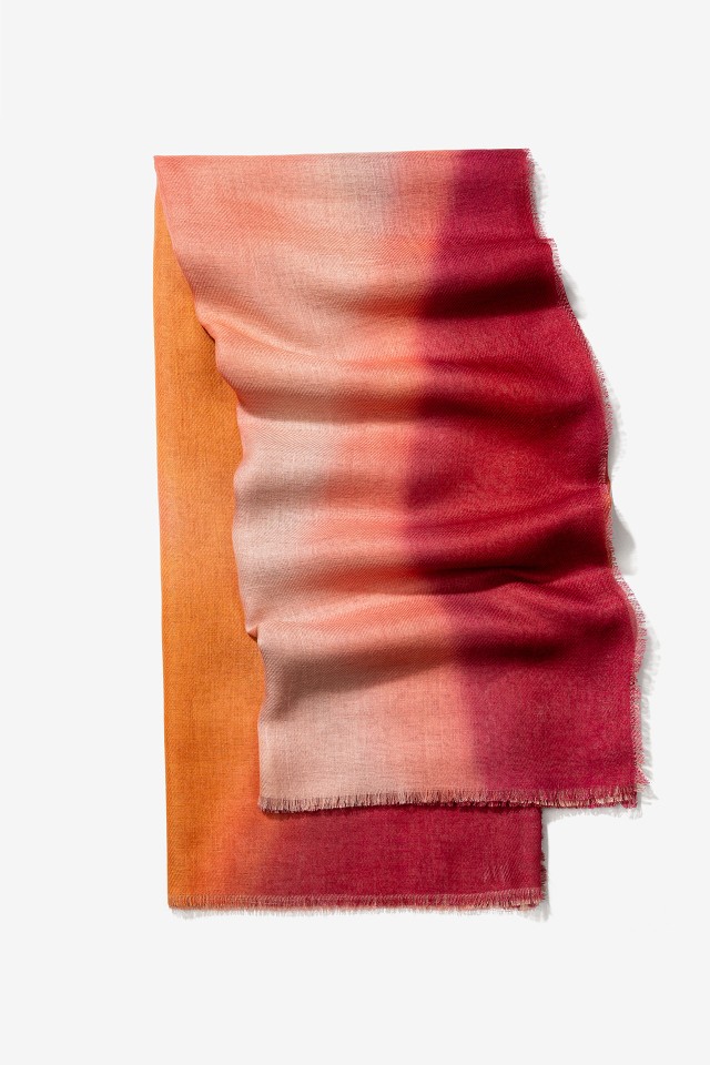 Lenço Retangular Gradiente de Cor Lenço Retangular Gradiente de Cor