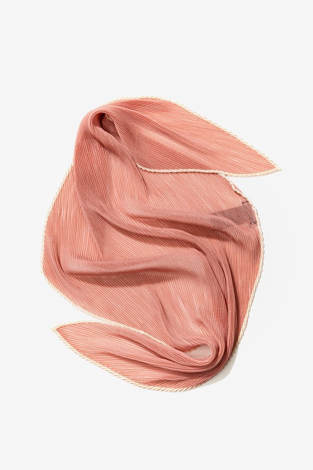 Sheer Pleated Bandana Sheer Pleated Bandana