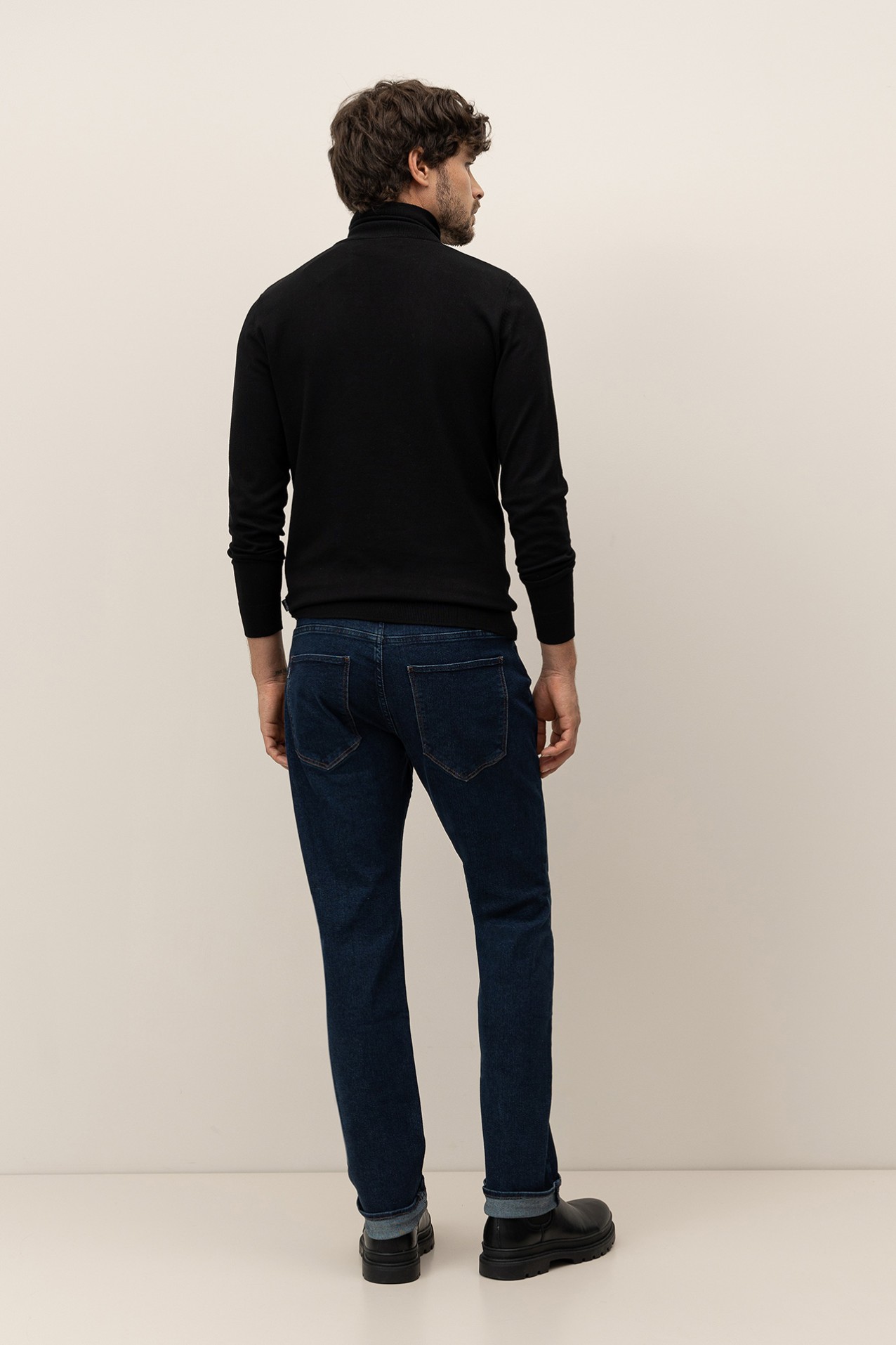 Munich Comfort Fit Jeans