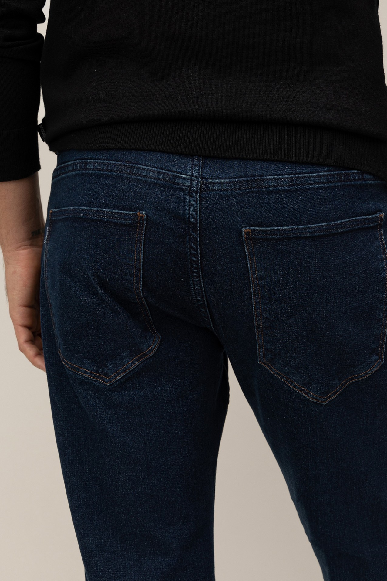 Munich Comfort Fit Jeans