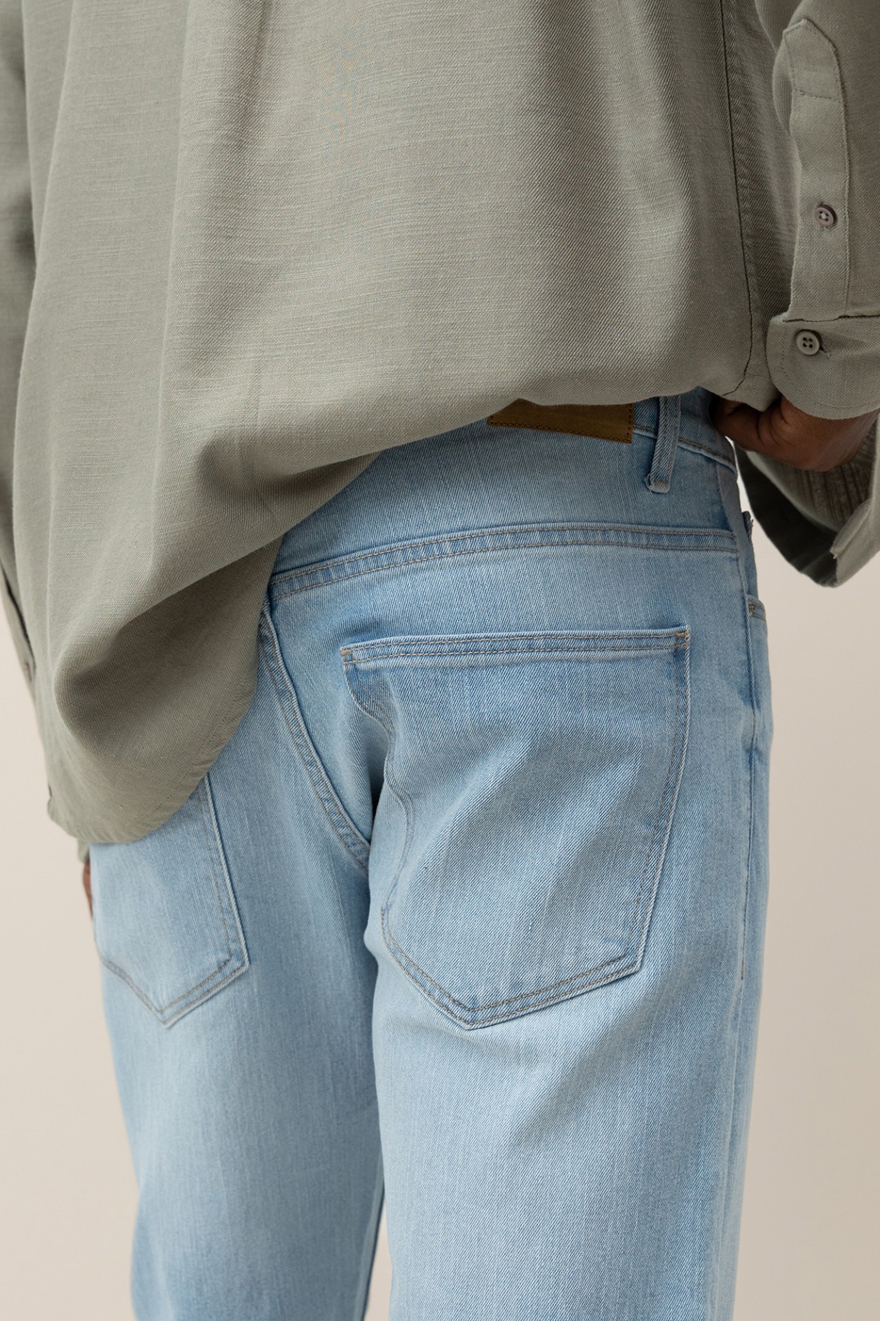 Munich Comfort Fit Jeans