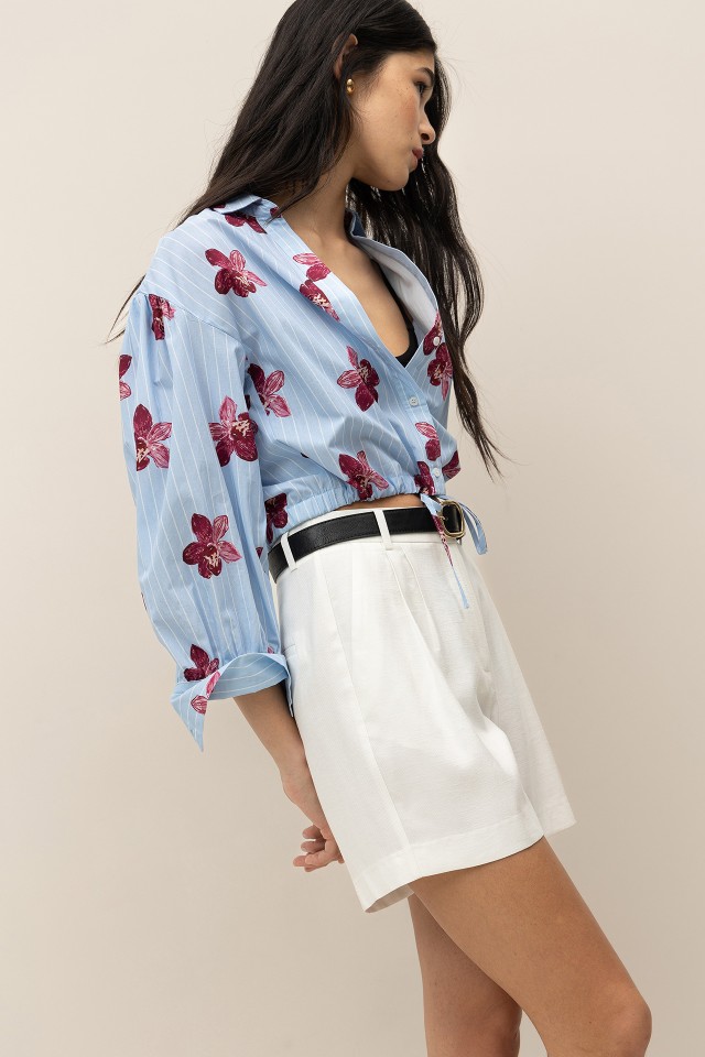 Pantalones Cortos con Pliegues