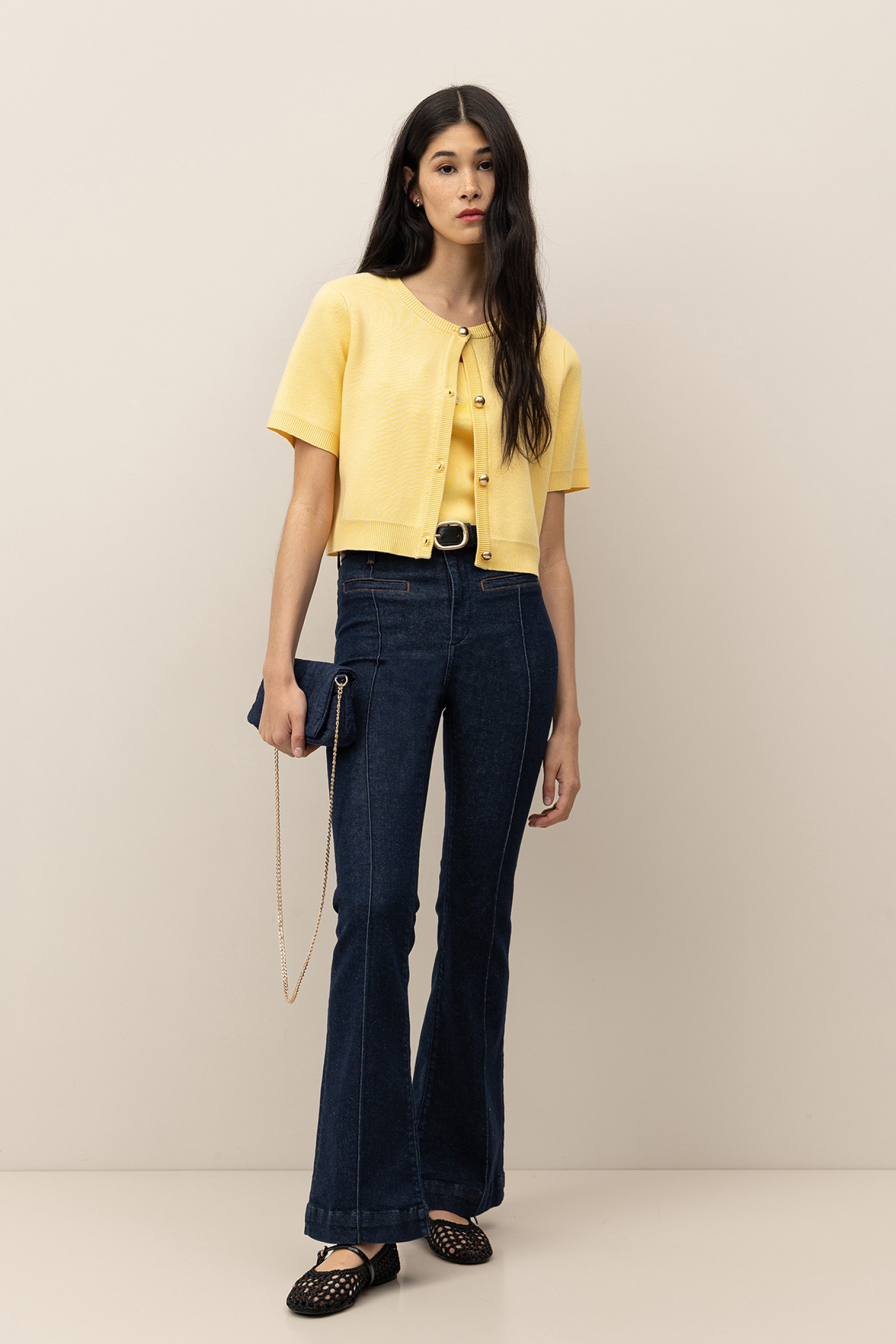 Jeans Flare com Costuras Frontais