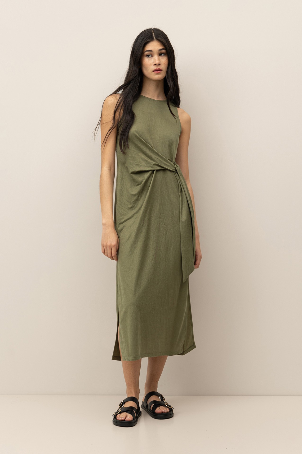 Vestido Midi com Amarrao