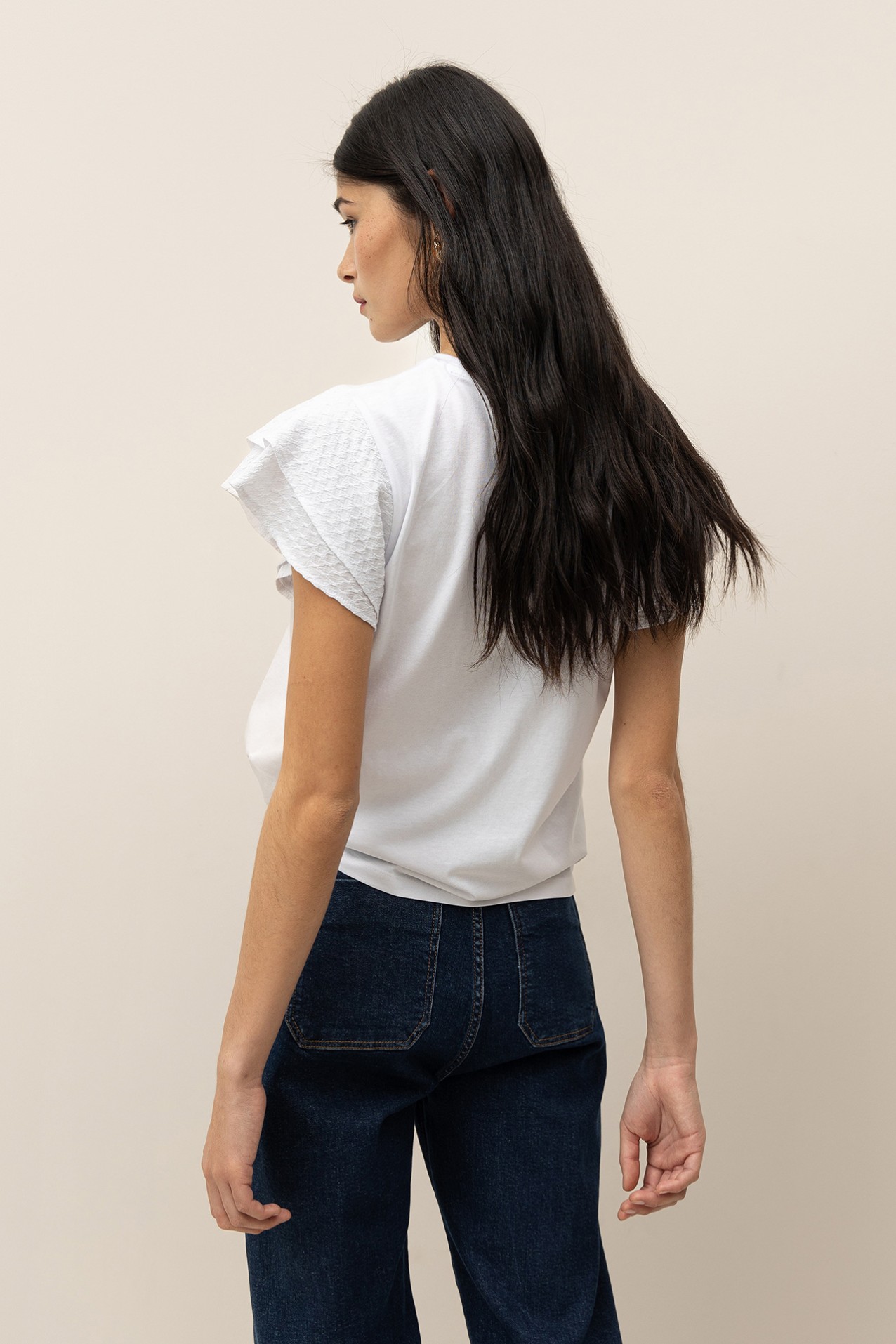 T-Shirt com Folhos Texturizados