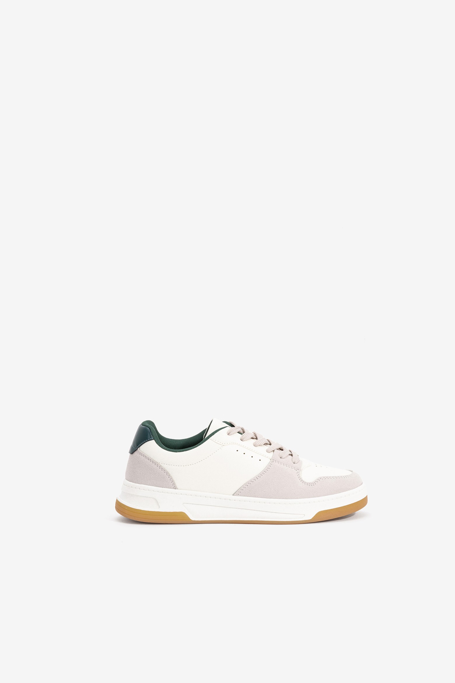 Shoe