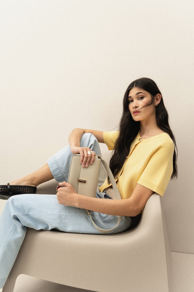 Jeans Wide Leg com Pregas