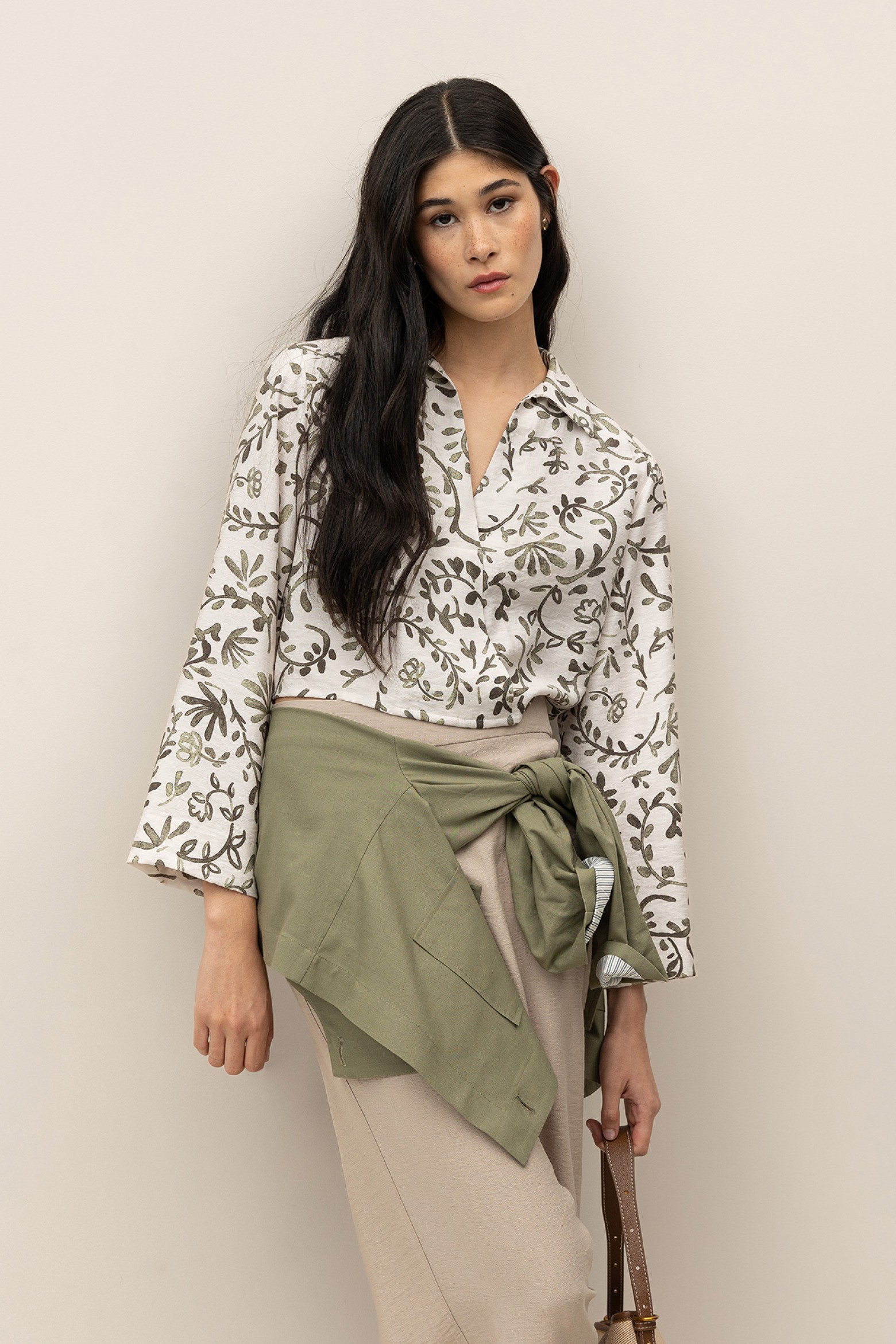 Blusa Cropped com Bainha Franzida