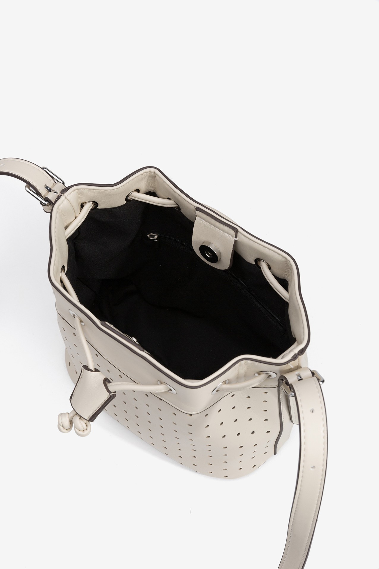 Mala Bucket Efeito Pele Perfurada