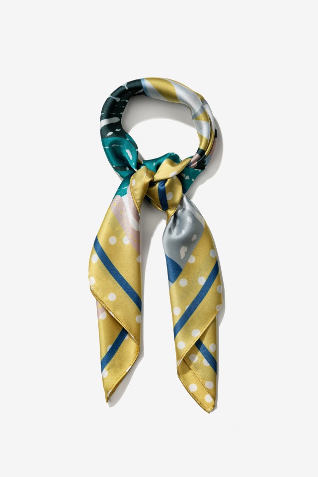 Leaf-Print Bandana