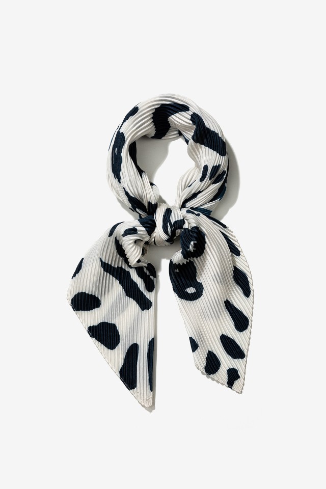 Pleated Floral Print Bandana