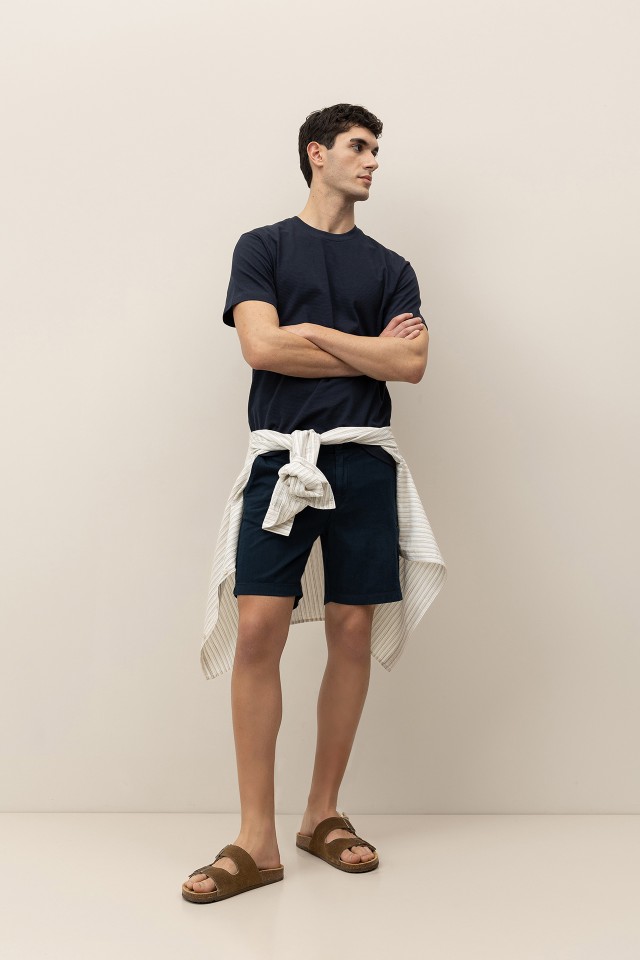 Shorts Regulares de Sarga a Rayas