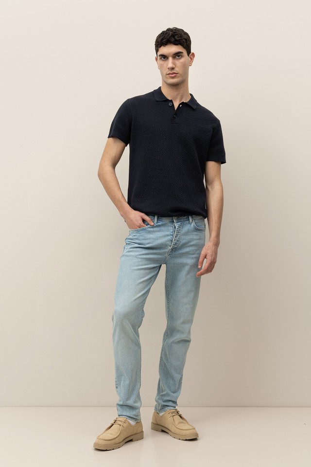 Osaka Tapered Fit Jeans