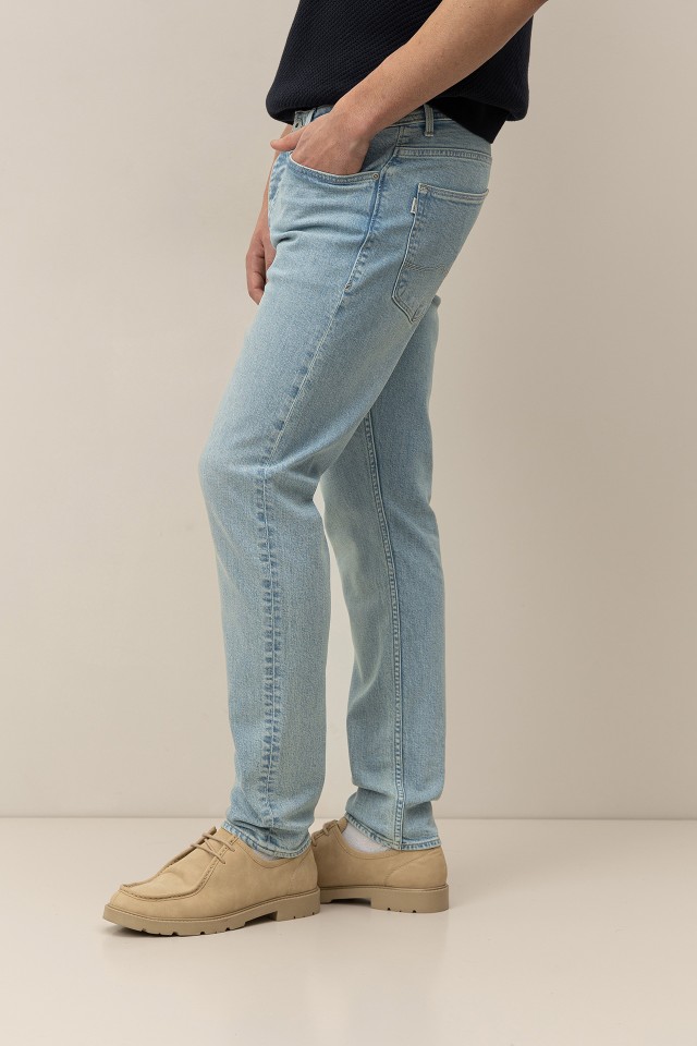 Jeans Osaka Tapered Fit Jeans Osaka Tapered Fit