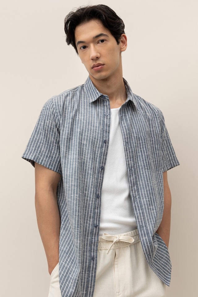 Camisa de Rayas con Bolsillo
