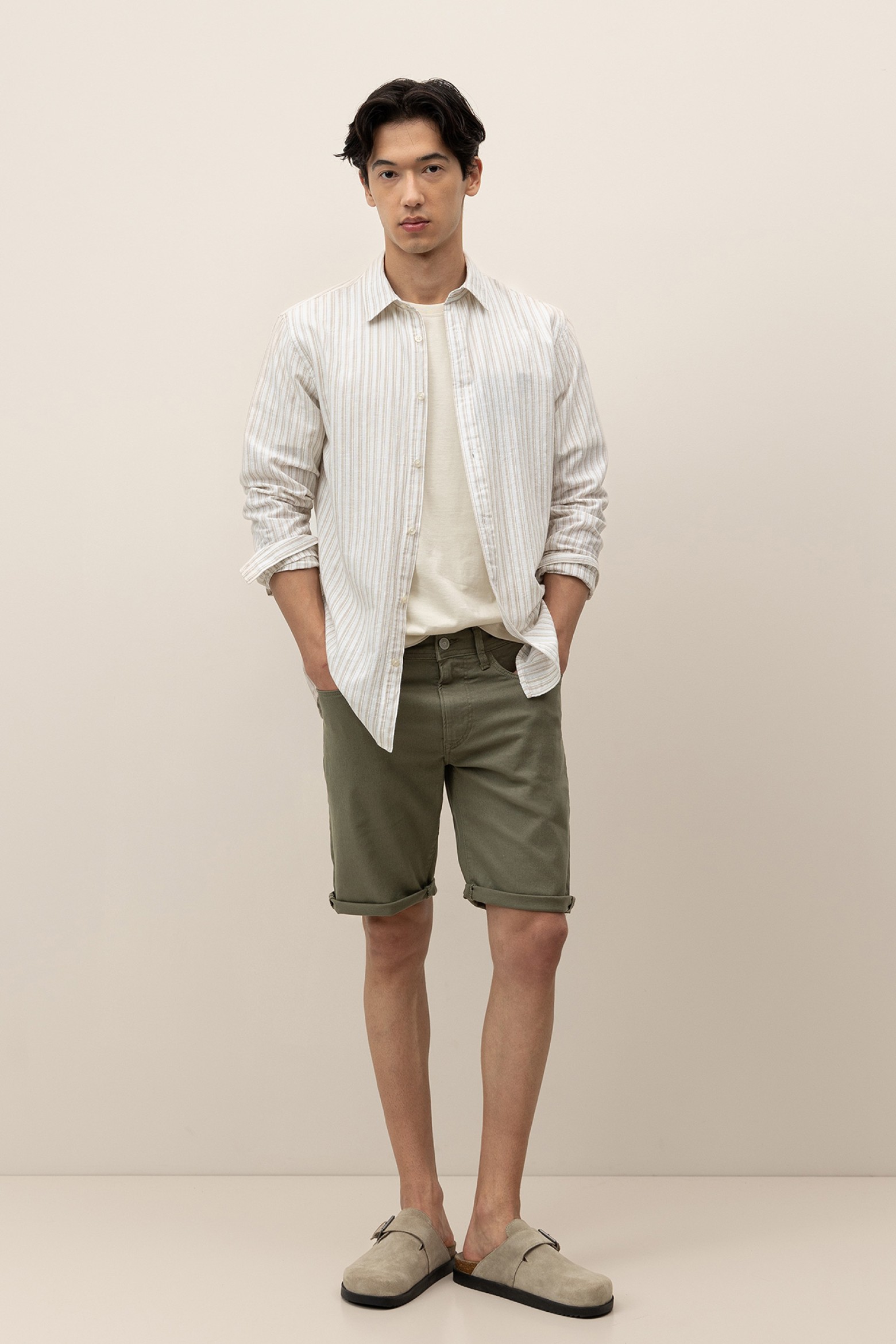 Comfort Fit Shorts